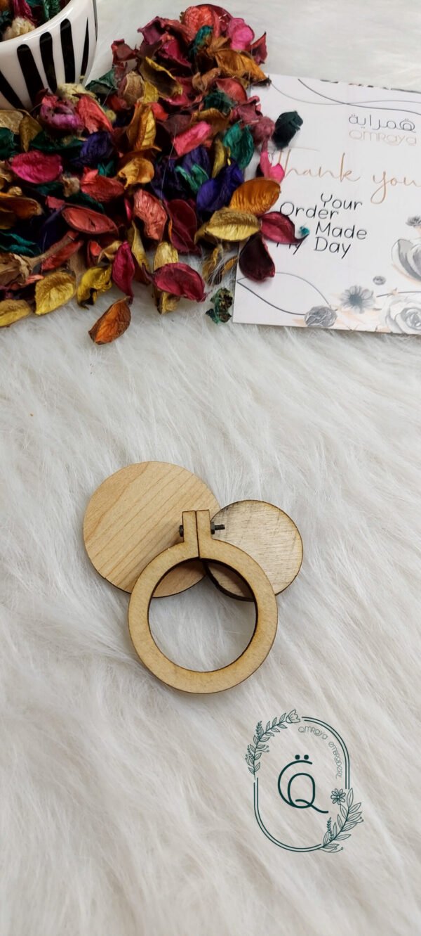 مدليات خسب صغير - مدوره