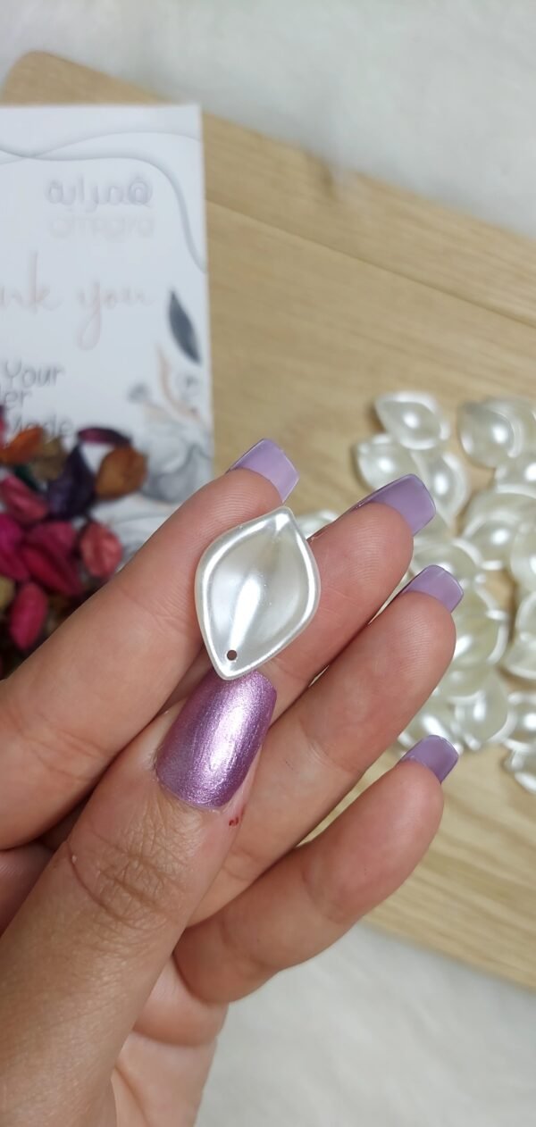 اكليريك - ودن القطة صغيرة