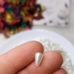 اكليريك - دمعه / اوف وايت