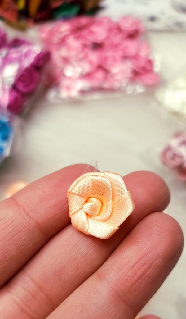 ورد ستان - سيمون