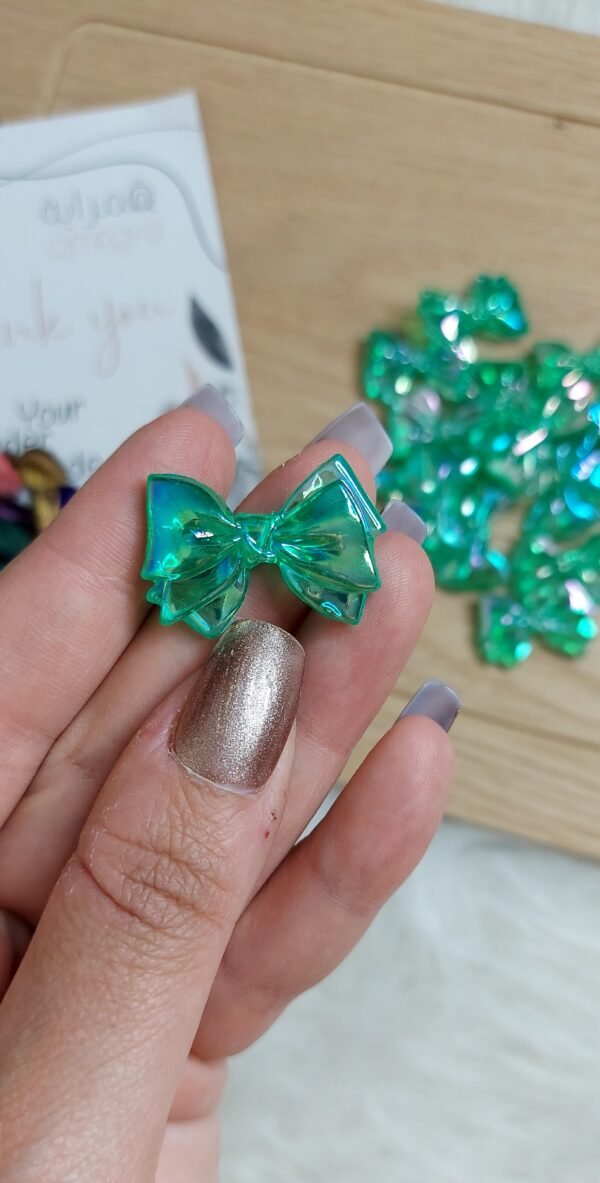 اكليريك - فيونكه ملونة - اخضر