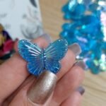 اكليريك - فراشه ملونة - ازرق