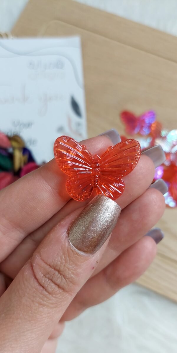 اكليريك - فراشه ملونة - احمر