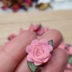 ورد فوم ب ورق اخضر - بمبي