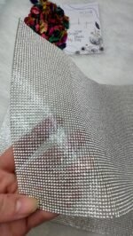 قطعة استراس فضي
