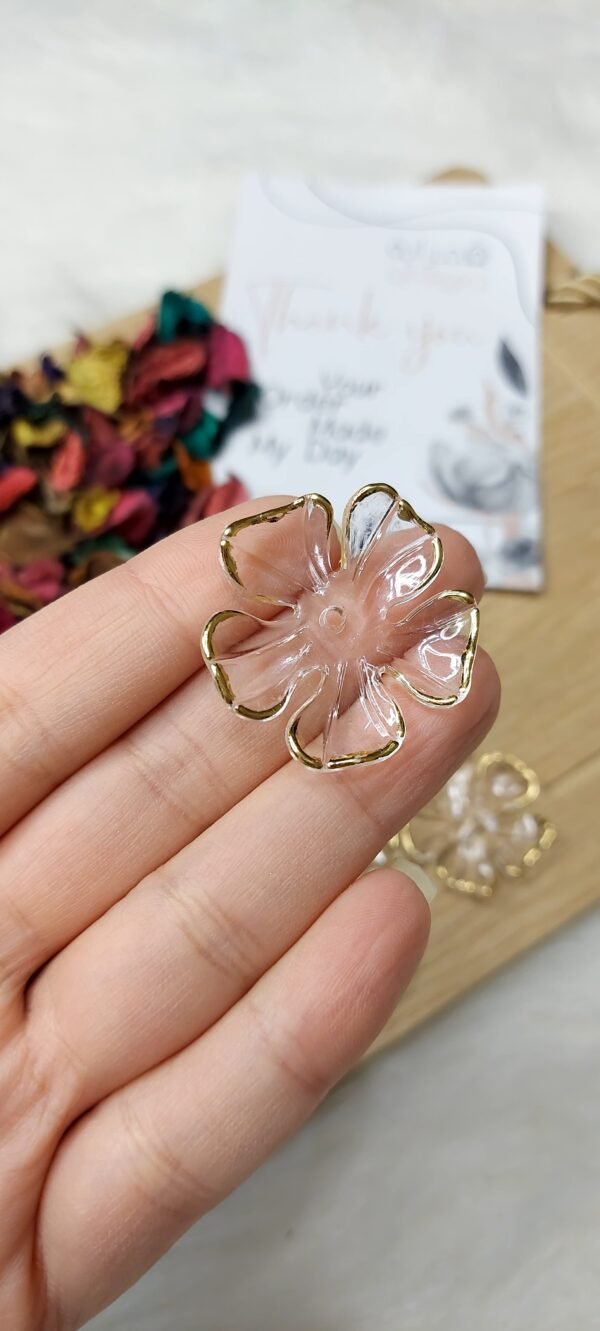 دهبيات - وردة الكاميليا شفافه مدهب