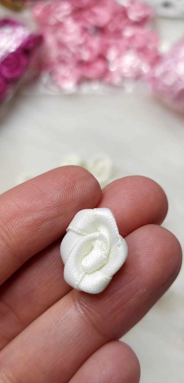 ورد ستان - ابيض