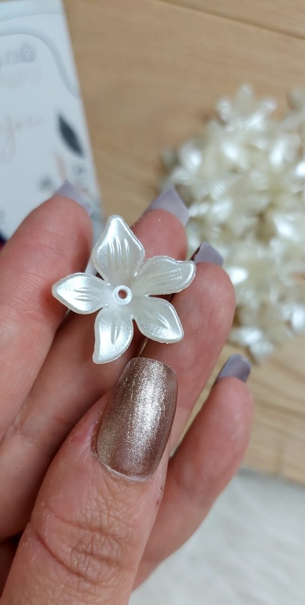 اكلريك - ورد خماسي - مضلع