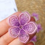 وردة تول مطرز - موف