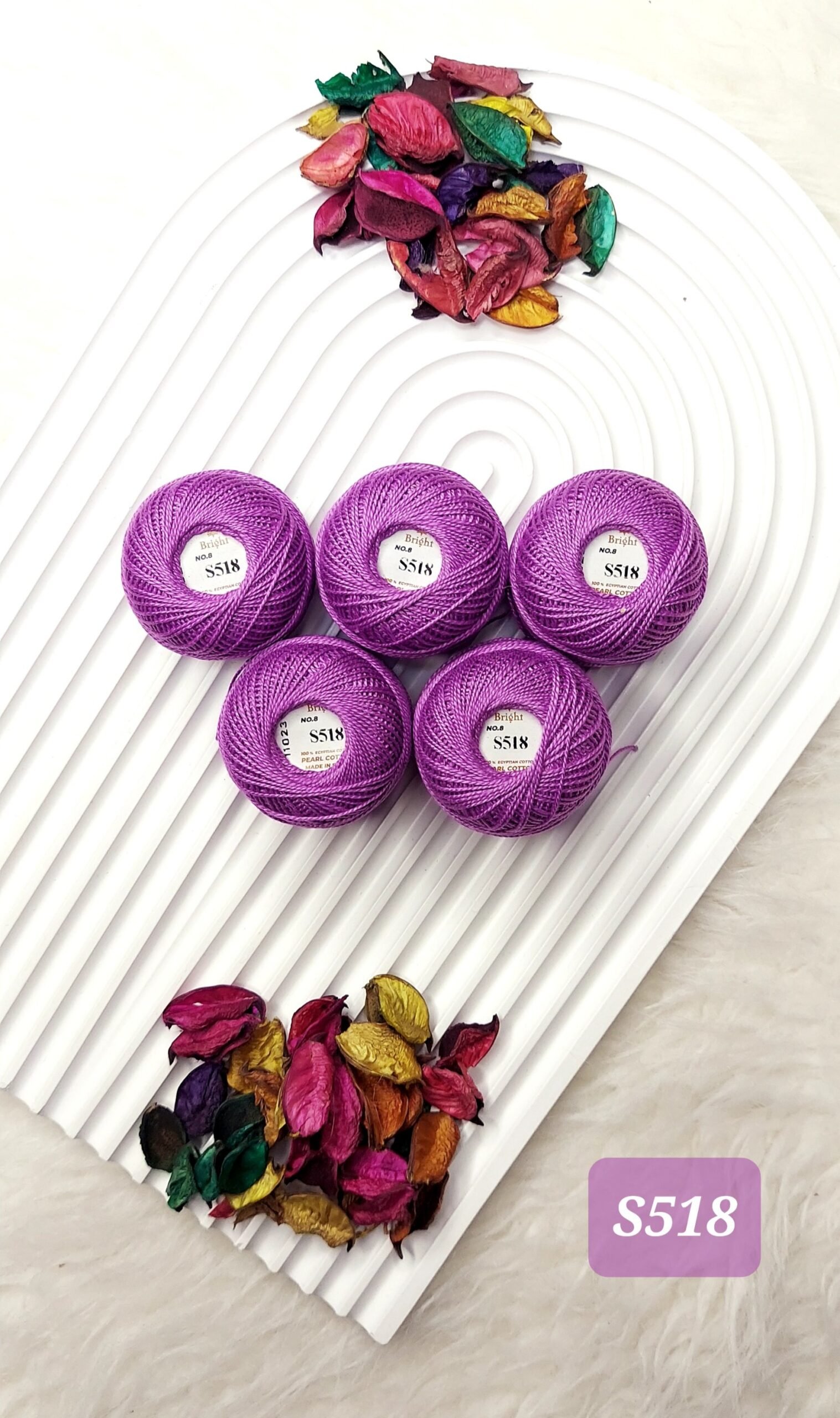 2025/11/1000547764-scaled.jpg خيوط برايت - S518 - الصورة 1