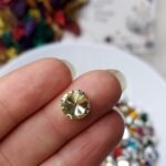 فصوص - فضي / مدوره كبيره