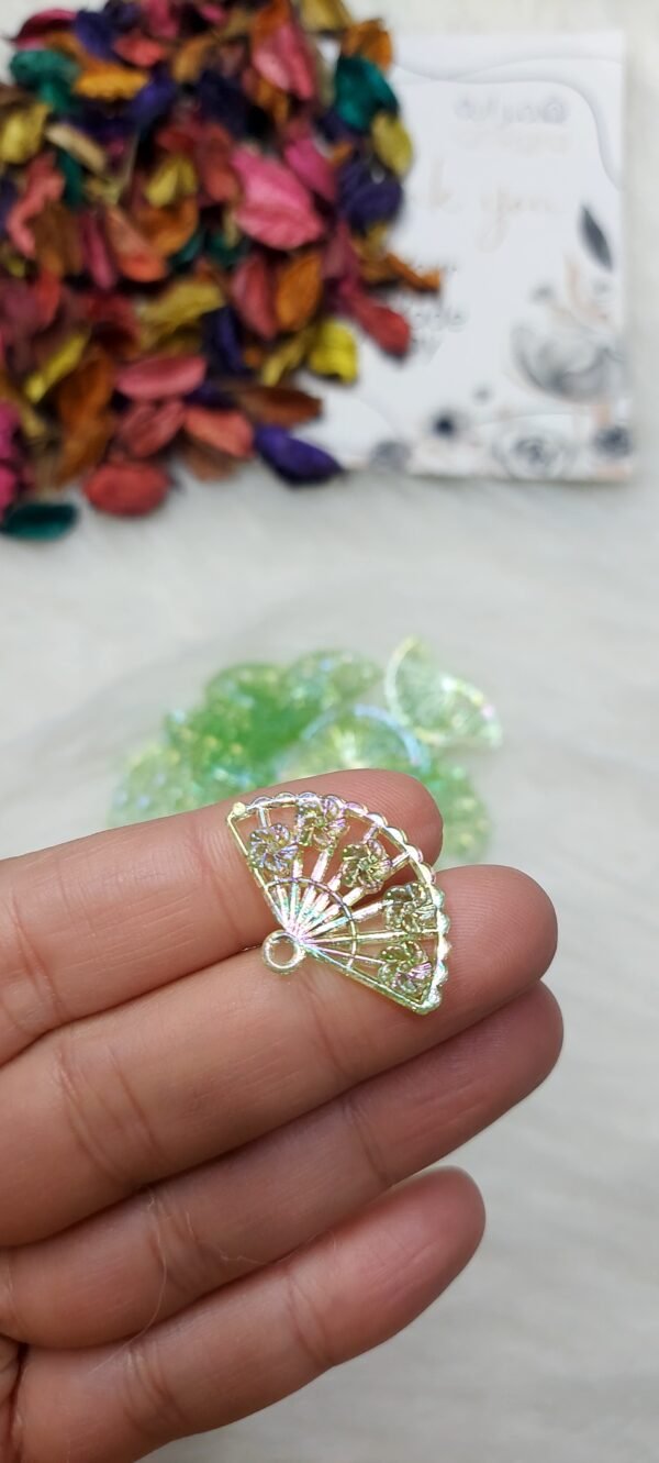 اكليريك ملون - مروحة ملونة - جنجاه اخضر