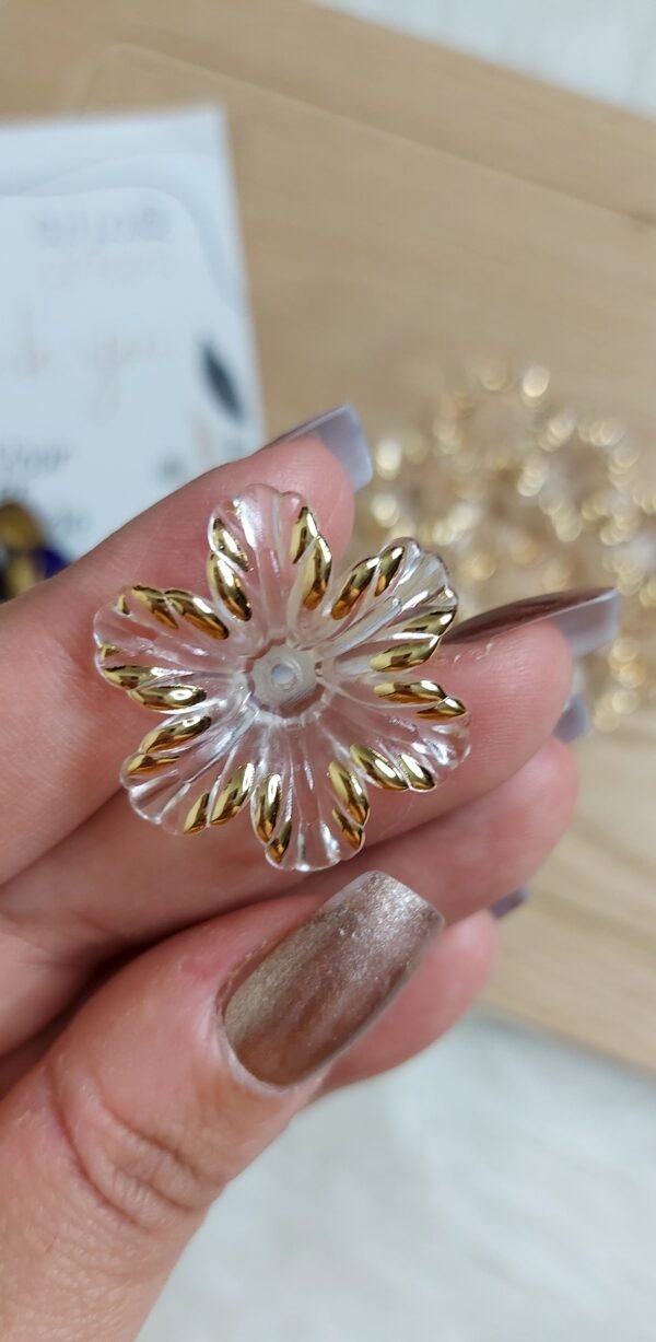 دهبيات - ورد سداسي كبير / مدهب