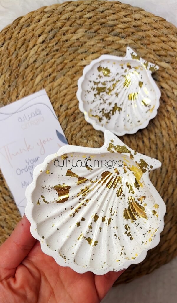 علب الخواتم – شكل صدف مدهب