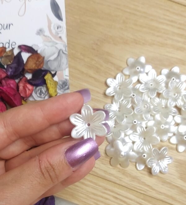 اكلريك - ورد سداسي - مضلع