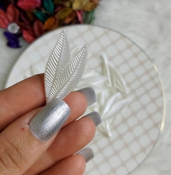 اكليريك - ورق الورد