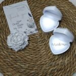 علب الخواتم – قلب ابيض / مضيئه